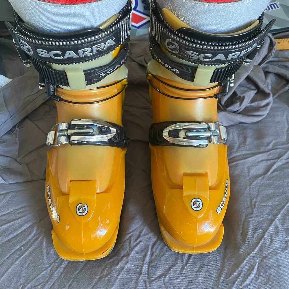 Scarpa tech binding ski boots, Vibram soles great shape seldom used